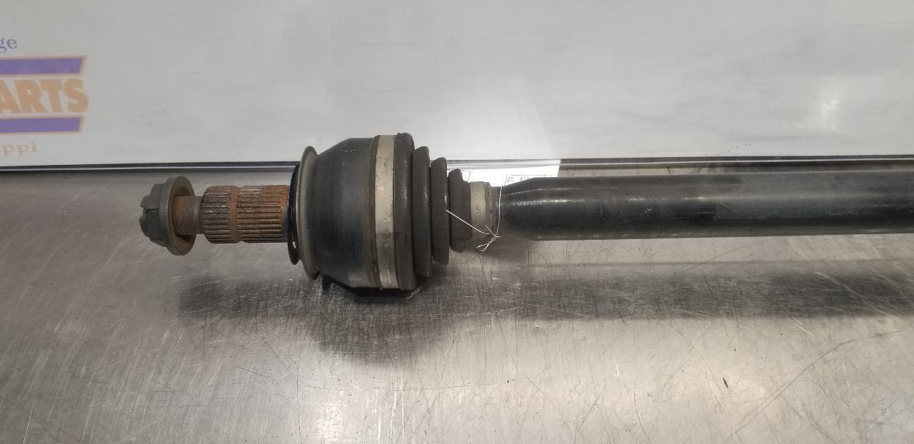 15 CHEVY CAMARO SS AT AXLE SHAFT REAR RIGHT PASSENGER 22813175