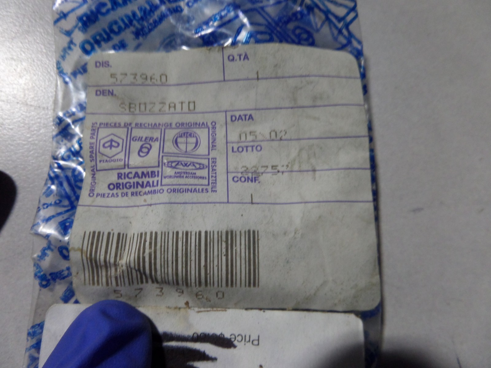 NOS Ricambi Blank Key Vespa 2001-2005 ET2 ET4 573960