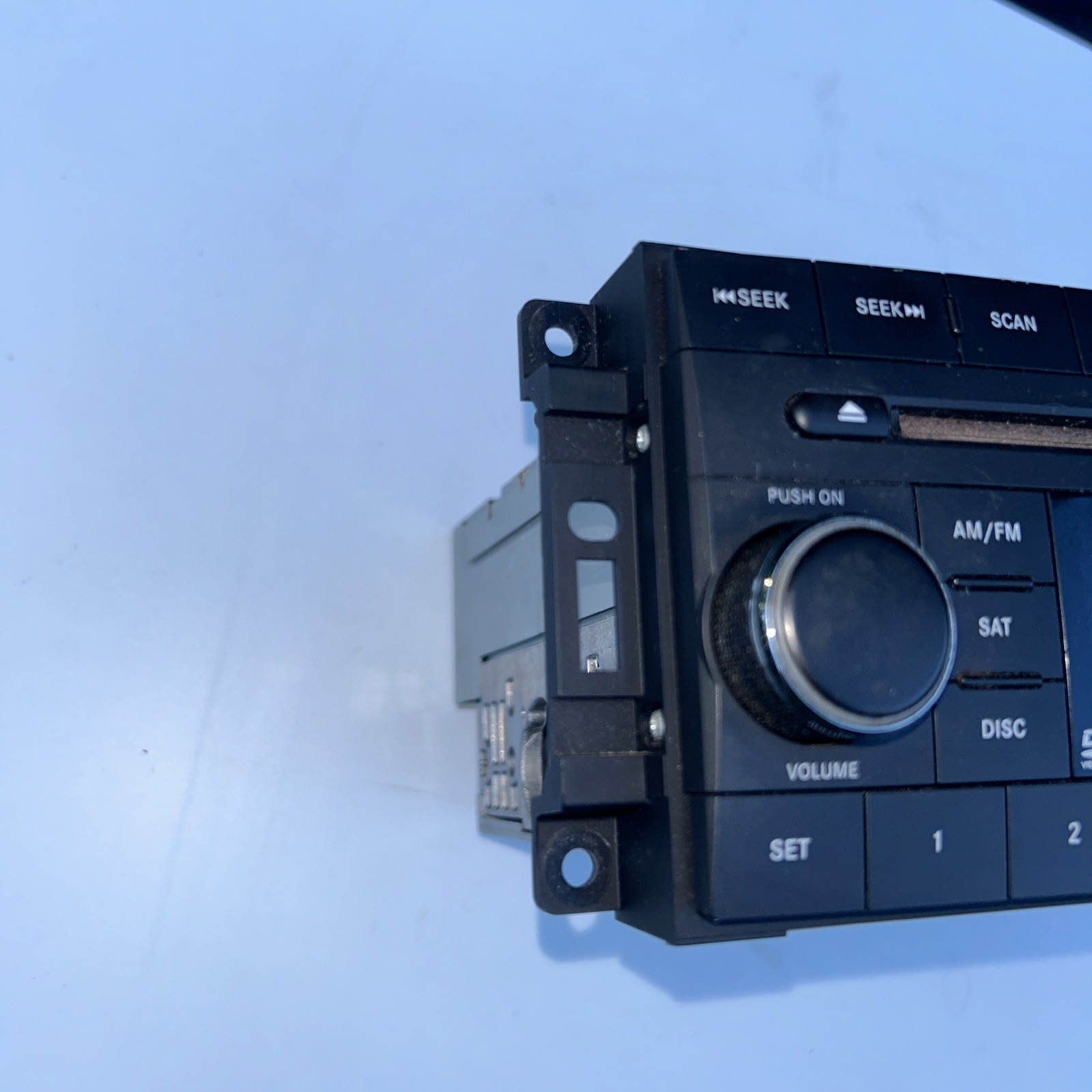 07-14 Dodge Chrysler Jeep 6 DVD CD Player MP3 RADIO UConnect AUX REQ 001-003