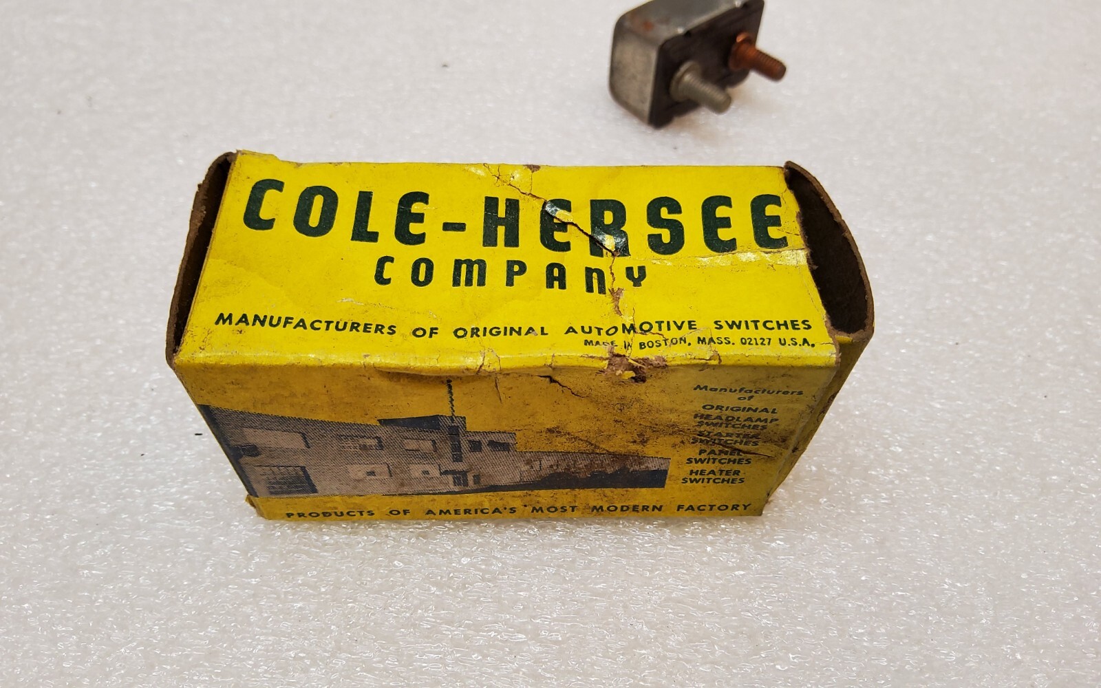 VINTAGE NOS Cole-Hersee Circuit Breaker 20 amp 6-12 volt