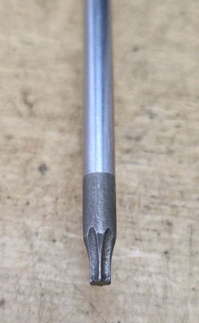 Snap On SGDT315 – T15 TORX Tip X 3″ Blade Green Soft Grip Mini Screwdriver