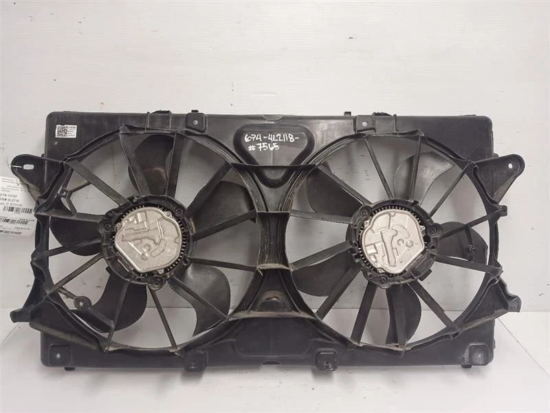 2019-2024 GMC Sierra 1500 Radiator Cooling Fan Motor Assembly Factory OEM