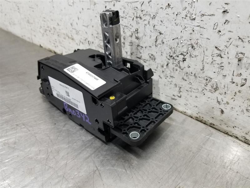 17 2017 MASERATI LEVANTE OEM AUTOMATIC TRANSMISSION SHIFTER 6700317400