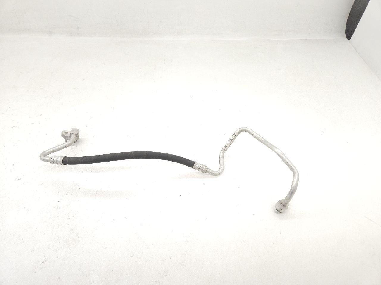 17-23 Mercedes E450 W213 Lower Let Side AC Radiator Refrigerator Pipe Line