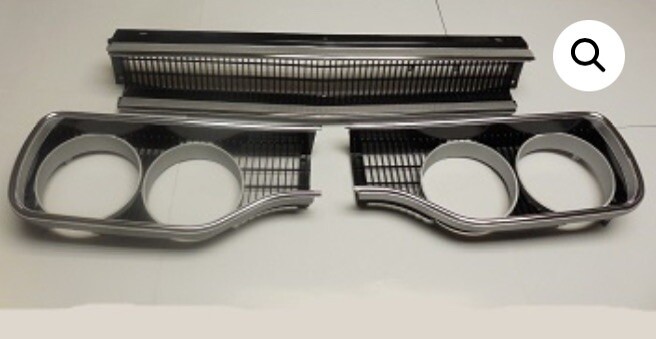NEW REPRODUCTION MOPAR 1970 PLYMOUTH ROADRUNNER GRILLE & HEAD LIGHT BEZELS