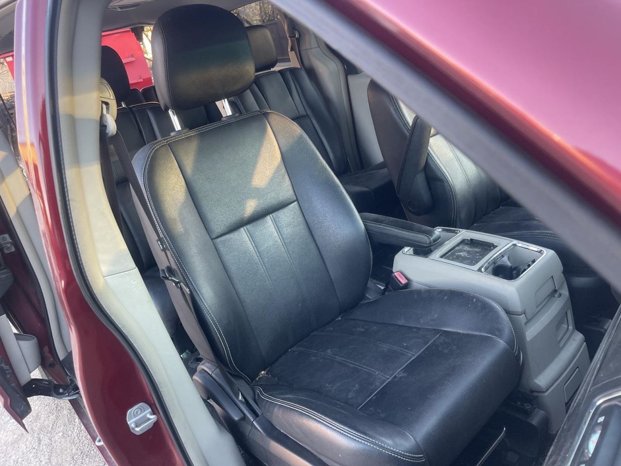 Passenger Front Bucket Seat Leather Fits 11-18 CARAVAN 992840