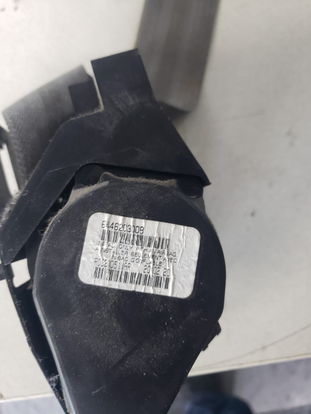 2007+ Ford E150 E250 E350 E450 OEM Front Left Seat Belt HC24-15611B09