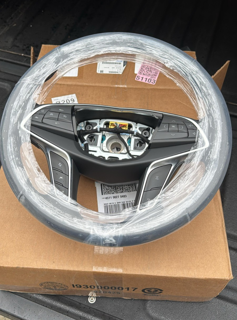 Cadillac XT5 3.6L for 2018–2019 GM OEM Steering Wheel Assembly with Buttons