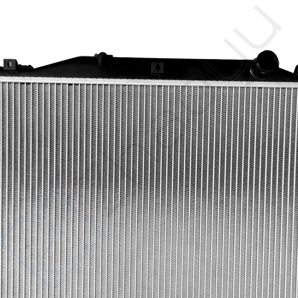 New Aluminum Radiator for Cadillac CTS 2.8L 3.6L 6.0L 5.7L V6 V8 Fits CU2731