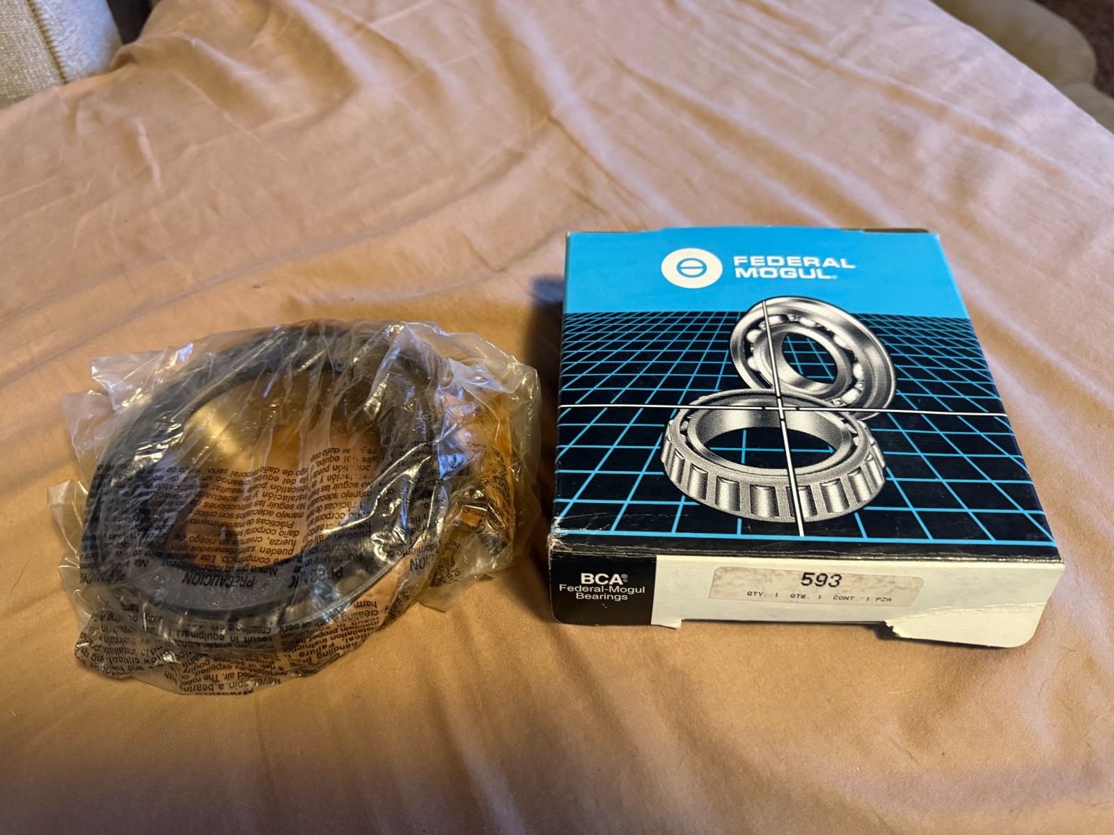 New Federal Mogul BCA Bearing Cone Bower 593 NSN# 3110-00-100-0646
