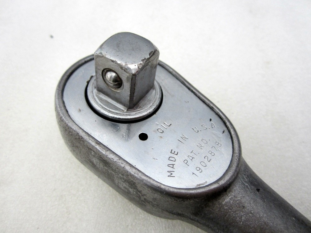 Vintage 1940’s Wards Master Quality 1/2″ Drive Ratchet Made in USA