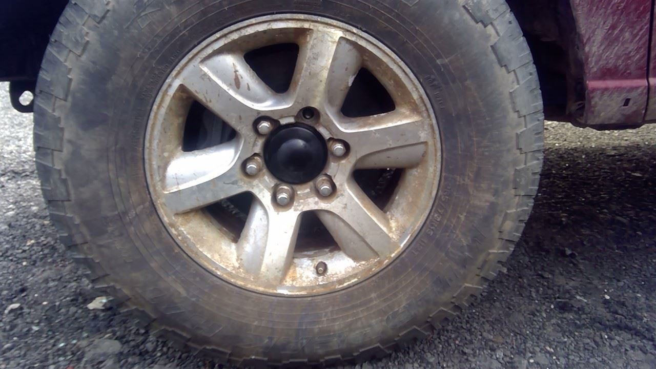 Passenger Tail Light With Crew Cab 4 Door Fits 05-06 TUNDRA 741289