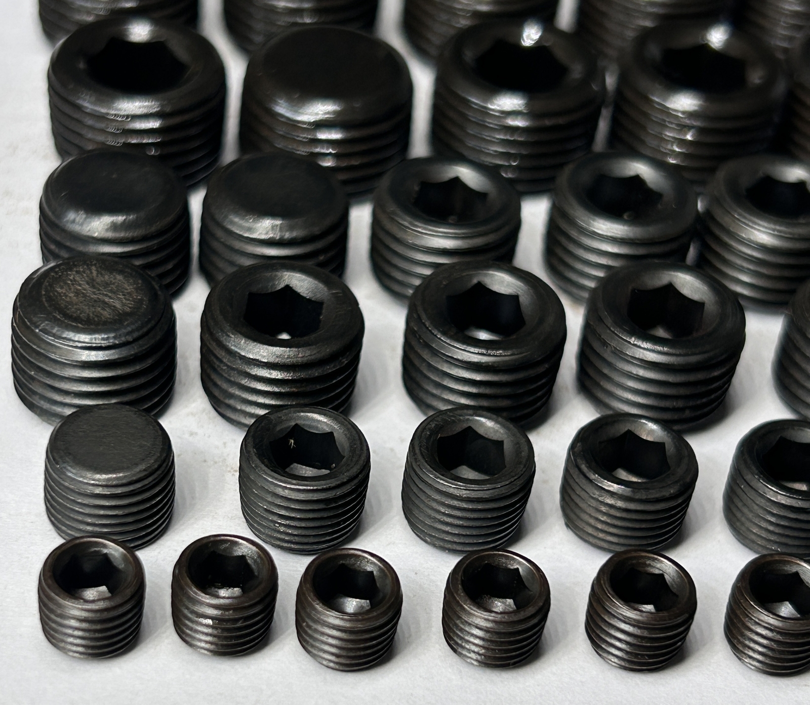 55pcs NPT Pipe Plug Set Assortment Kit 1/16 1/8″ 1/4″ 3/8″ 1/2″ 3/4″ NPT PLUGS
