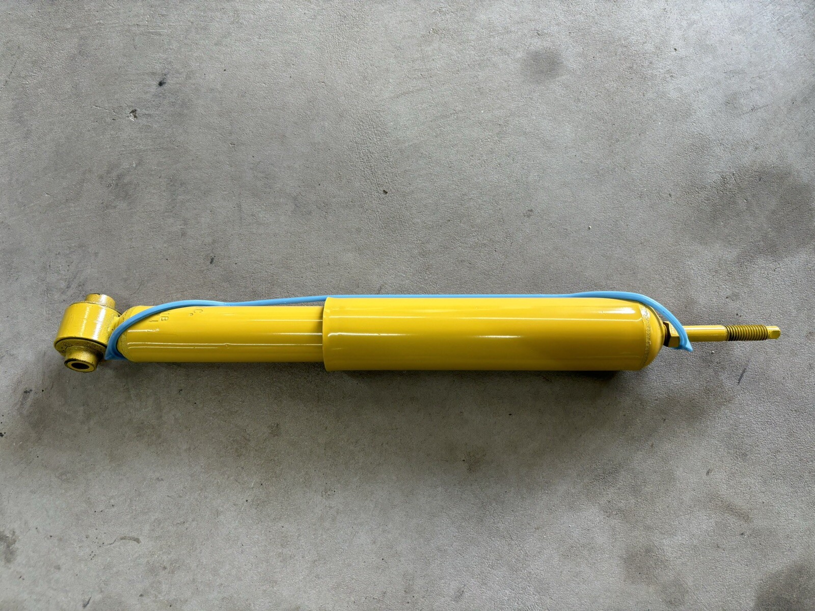 Monroe Gas-Matic Rear Shock Absorber 56015 For 2010-2015 Toyota Prius