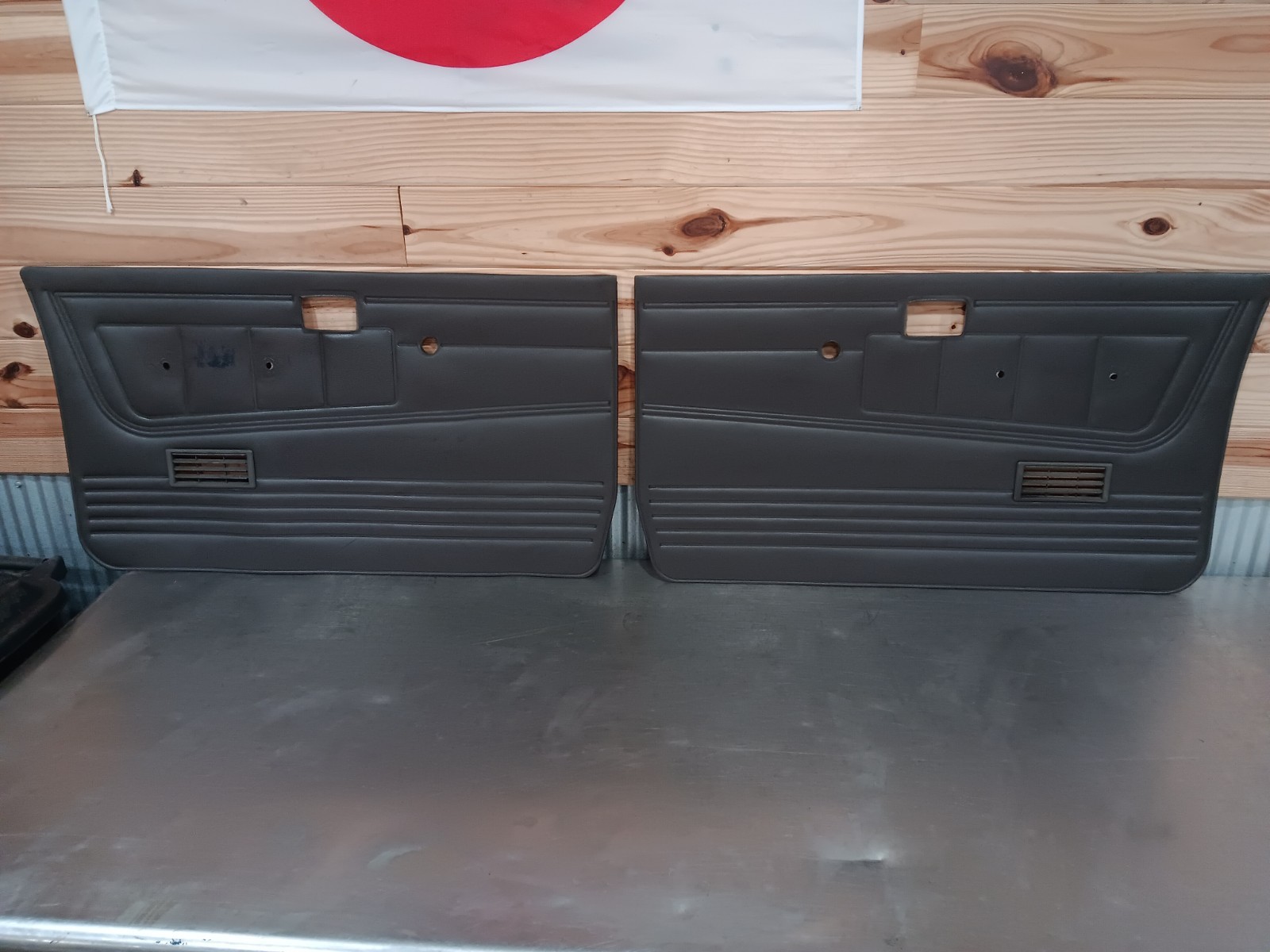 86-92 nissan hardbody d21 OEM flat gray door panel set half panels