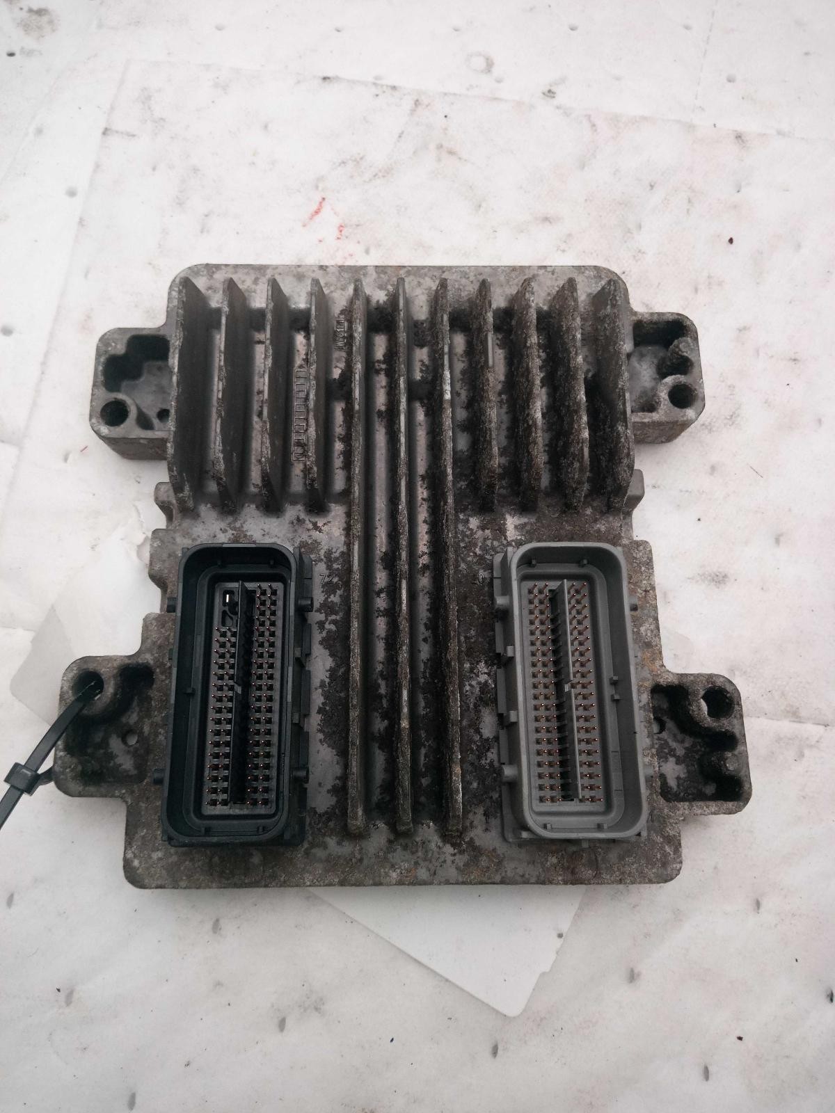 2012 Chevrolet Silverado 1500 ECM Engine Control Module OEM 12633055 5.3L