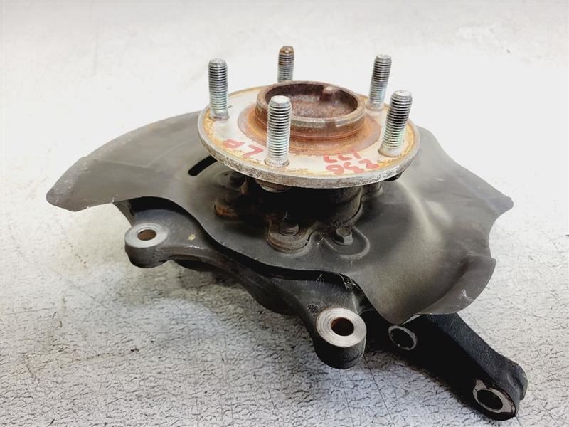 2012-2016 Hyundai Genesis Coupe Front Driver Spindle Knuckle 517152M101