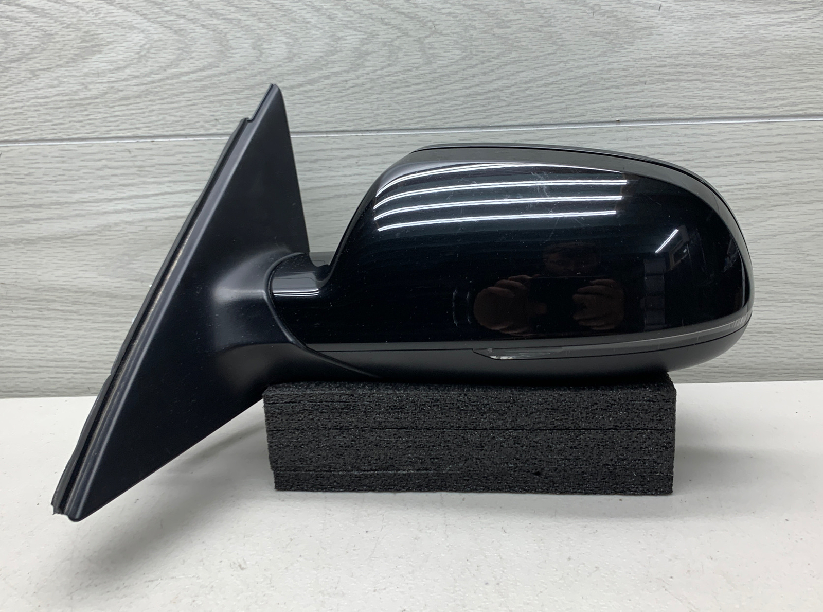 2010-2016 Audi A4 OEM DRIVERS LEFT Side View Power Door Mirror BLACK TURN SIGNAL