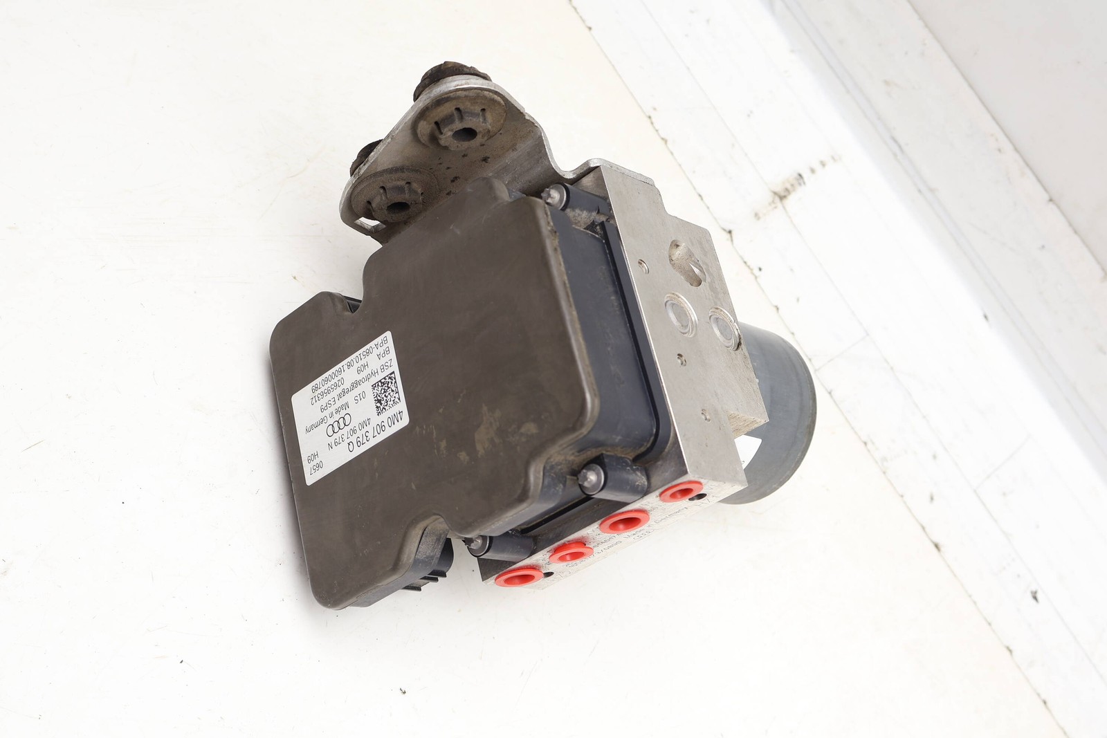 2016-2019 AUDI Q7 4M – ABS PUMP / Module UNIT 4M0614517AB