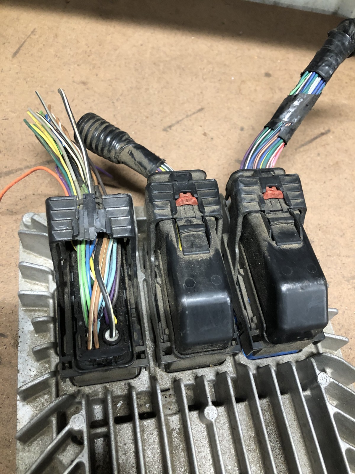 13-16 Chevrolet Equinox Engine Computer Control Module Ecm 12651807 E39A