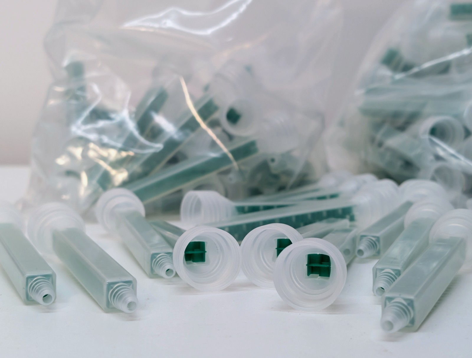 Epoxy Nozzle Mixing Adhesive Tips (5′ L, Square) Fits Many Many 200ml NEW (100)