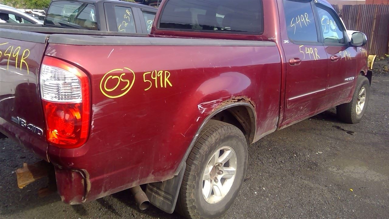 Passenger Tail Light With Crew Cab 4 Door Fits 05-06 TUNDRA 741289