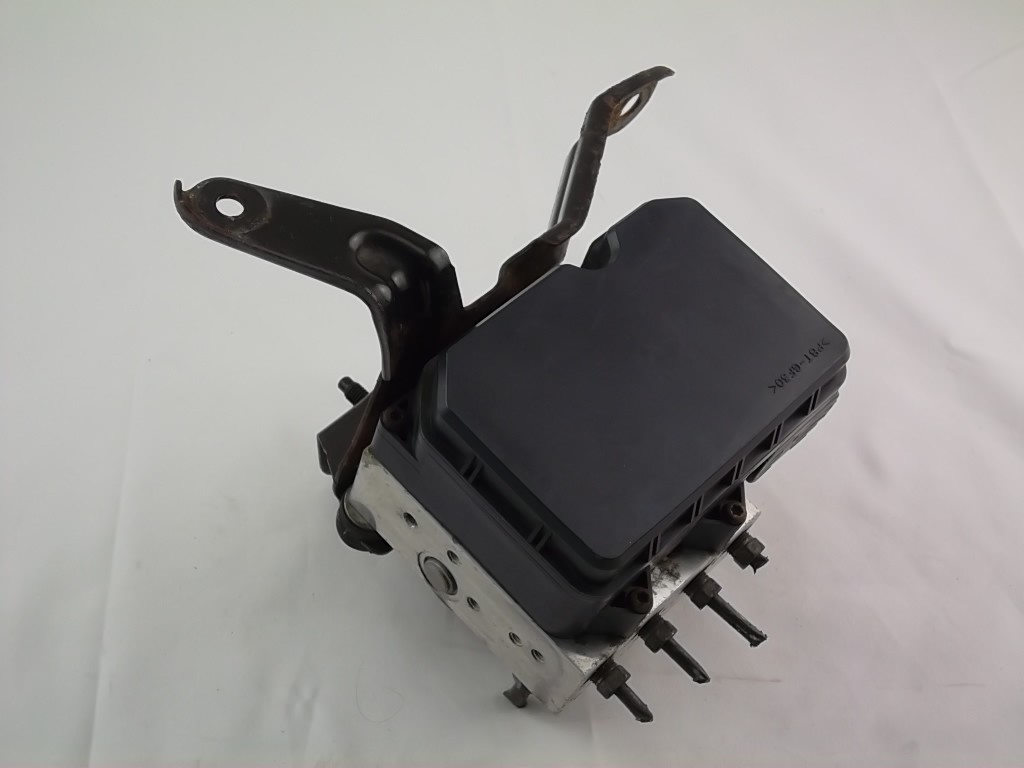 2012 Toyota Corolla ABS pump 44540-02272