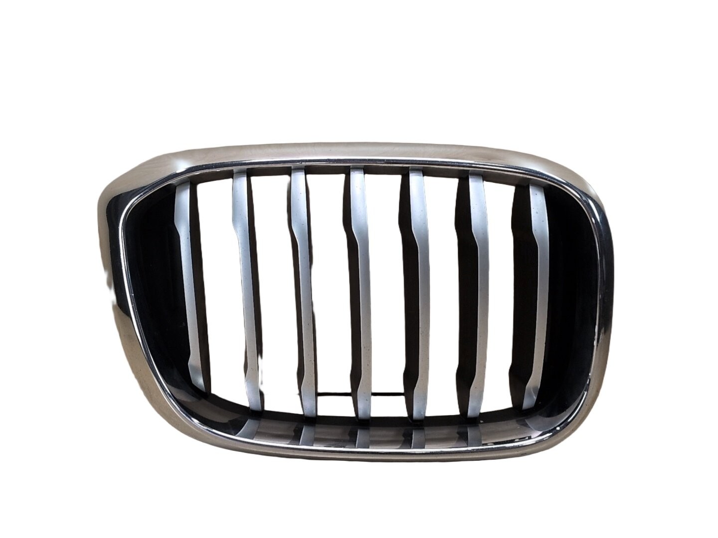 2018-2024 BMW X3 G01 Front Right Passenger Bumper Cover Grille 8091726