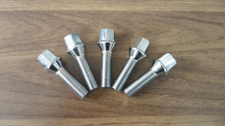 20 Bolts TOTAL M12x1.5 Chrome Lug Bolts – 35mm Shank Length- Cone Seat M 12×1.5
