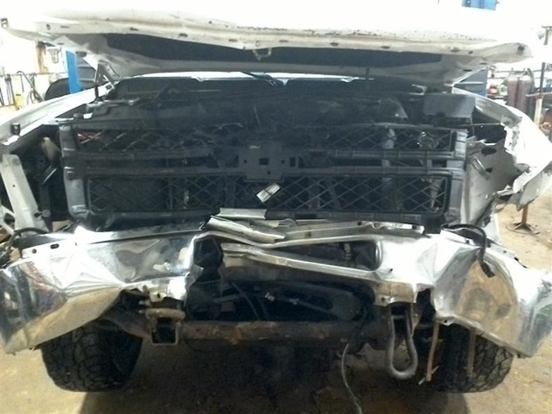 Front Drive Shaft Fits 11-18 SIERRA 2500 PICKUP 10174452