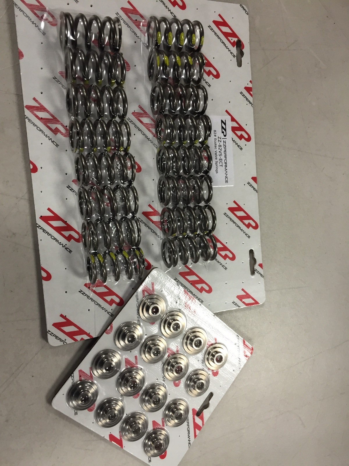 ZZPerformance Ecotec 82# Valve Springs & Titanium Retainers 2.2L, 2.4L, 2.0L GM