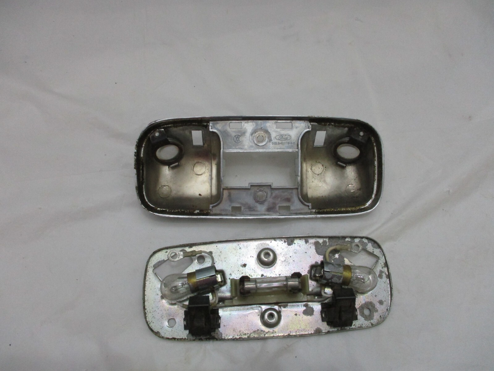 1970’S Ford Lincoln Mercury Overhead Roof Dome Map Light Lamp OEM D2LB-13778-AE