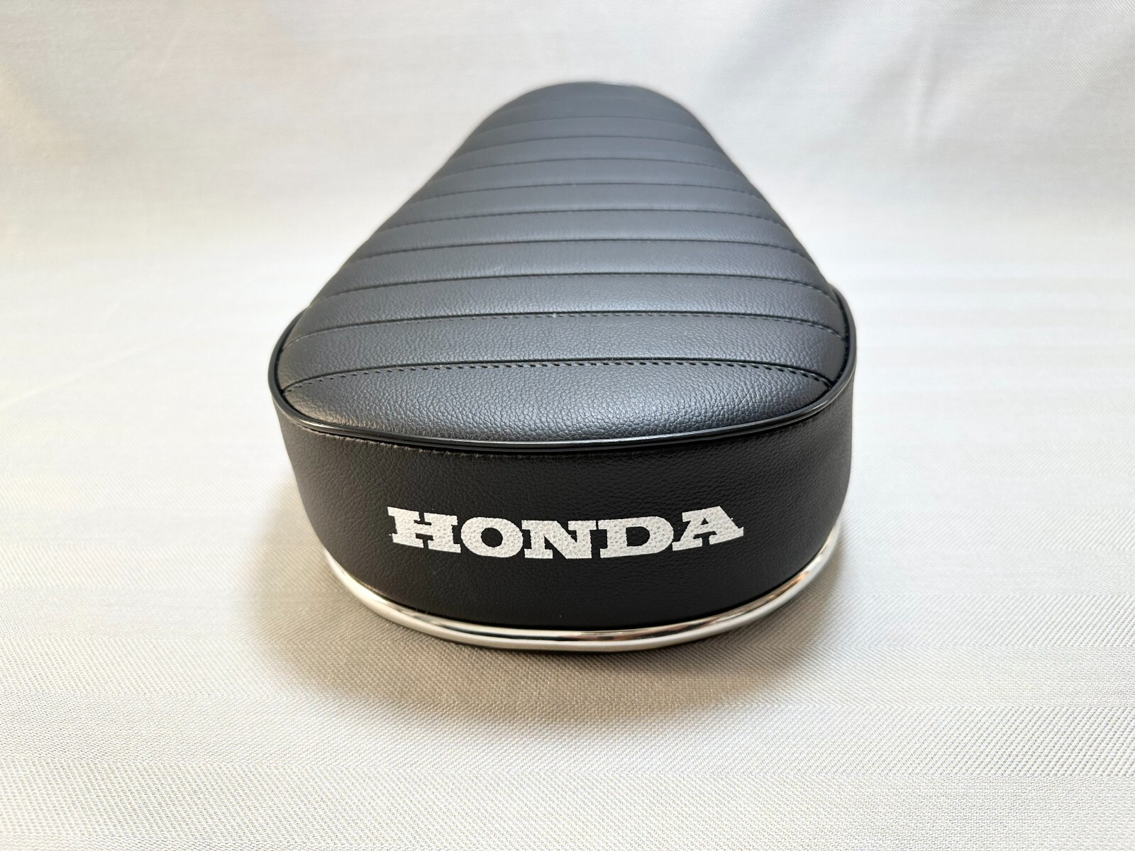 Honda CT90 CT200 Seat 1964 TO 1968 Model New Complete Reproduction Seat Black.