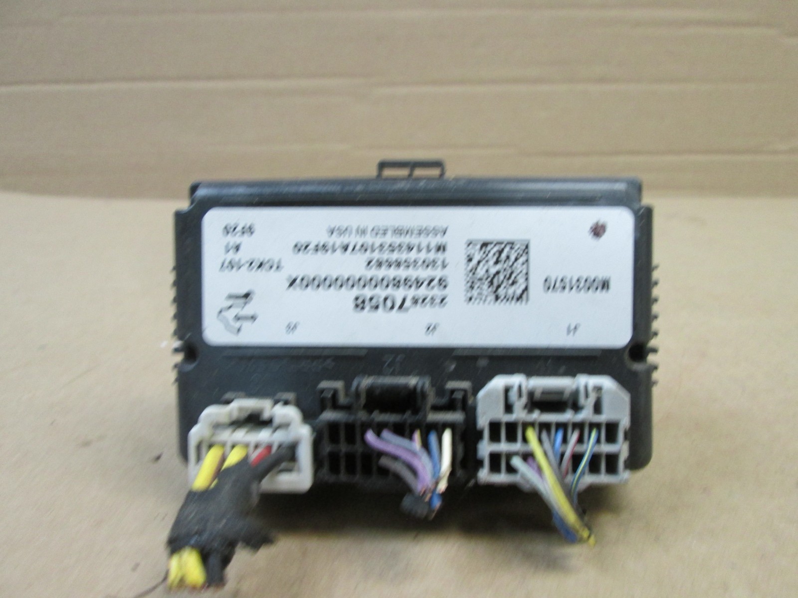 15 2015 Chevy Suburban Transfer Case Control Module Computer 2015 23287058