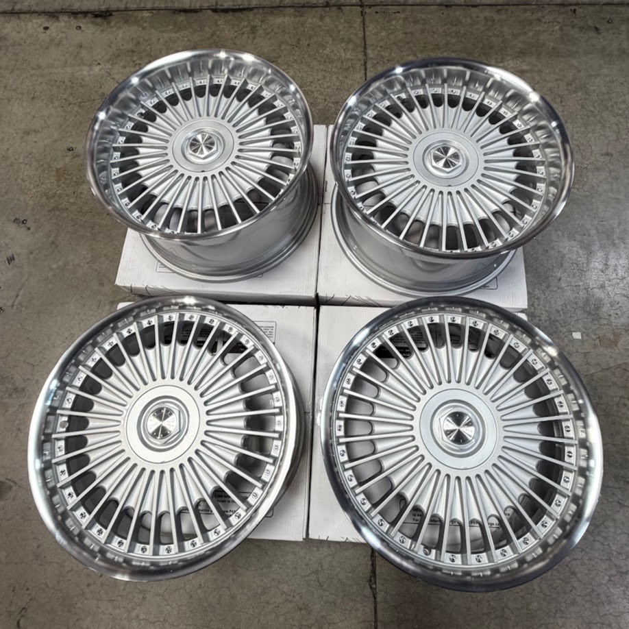 Used 20×8.5/20×10 MRR VP4 5×120 35/38 72.6 Silver Machined Lip Wheels set-4