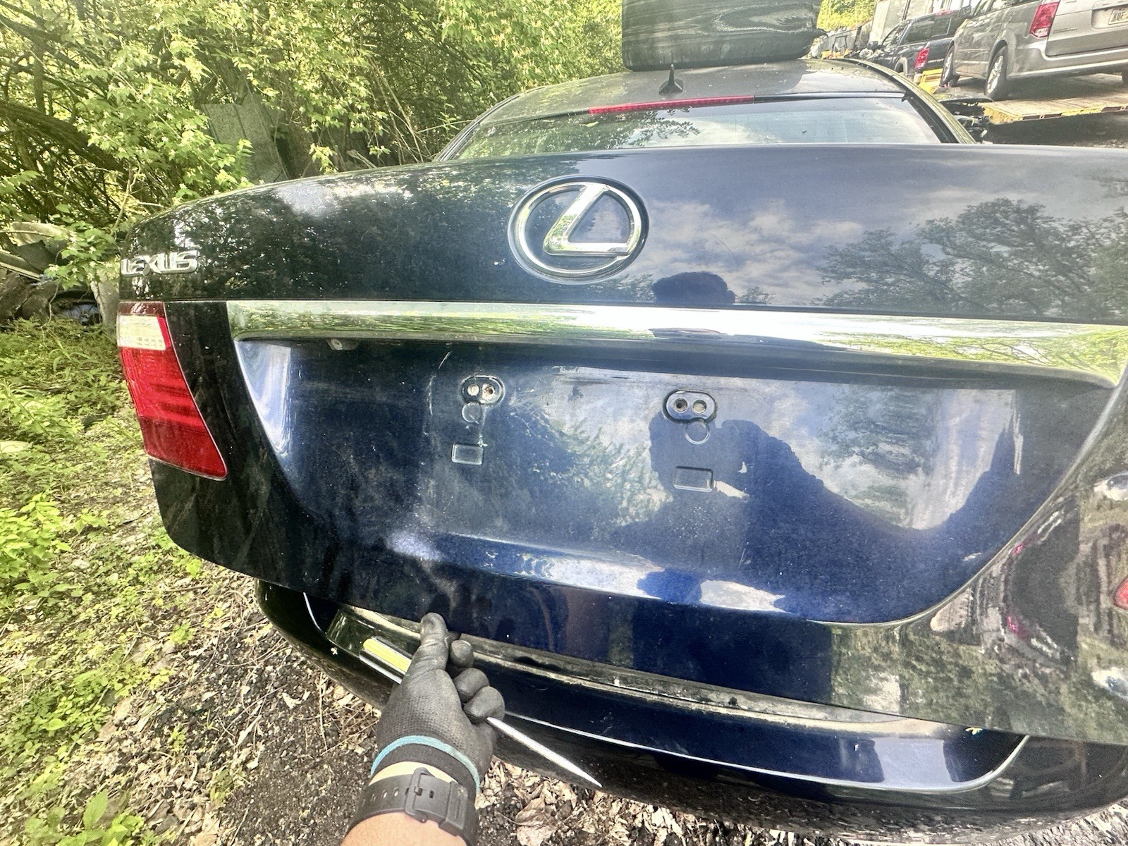 2007-2009 LEXUS LS460 LS460L TRUNK LID ASSEMBLY DARK BLUE OEM (8U0) ?