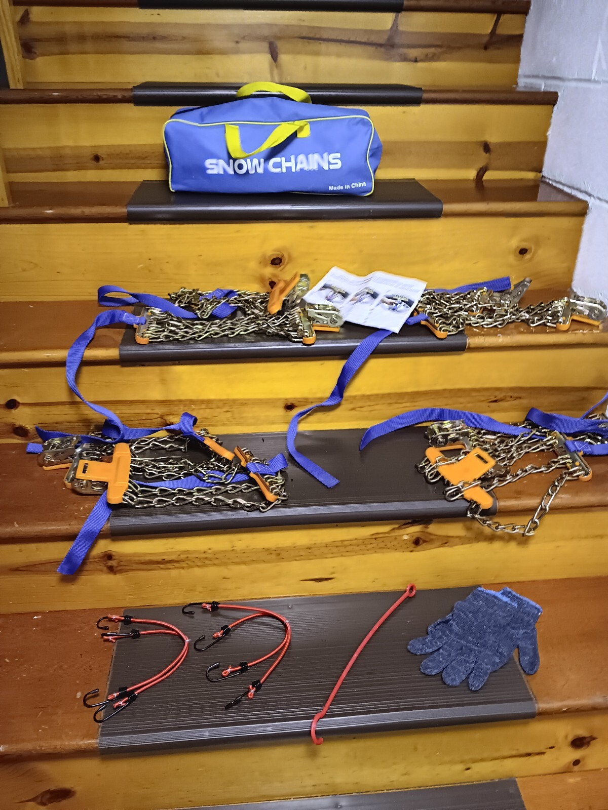 Snow Chains for Car, SUV, Pickup Trucks. New Open Box item as shown in photos