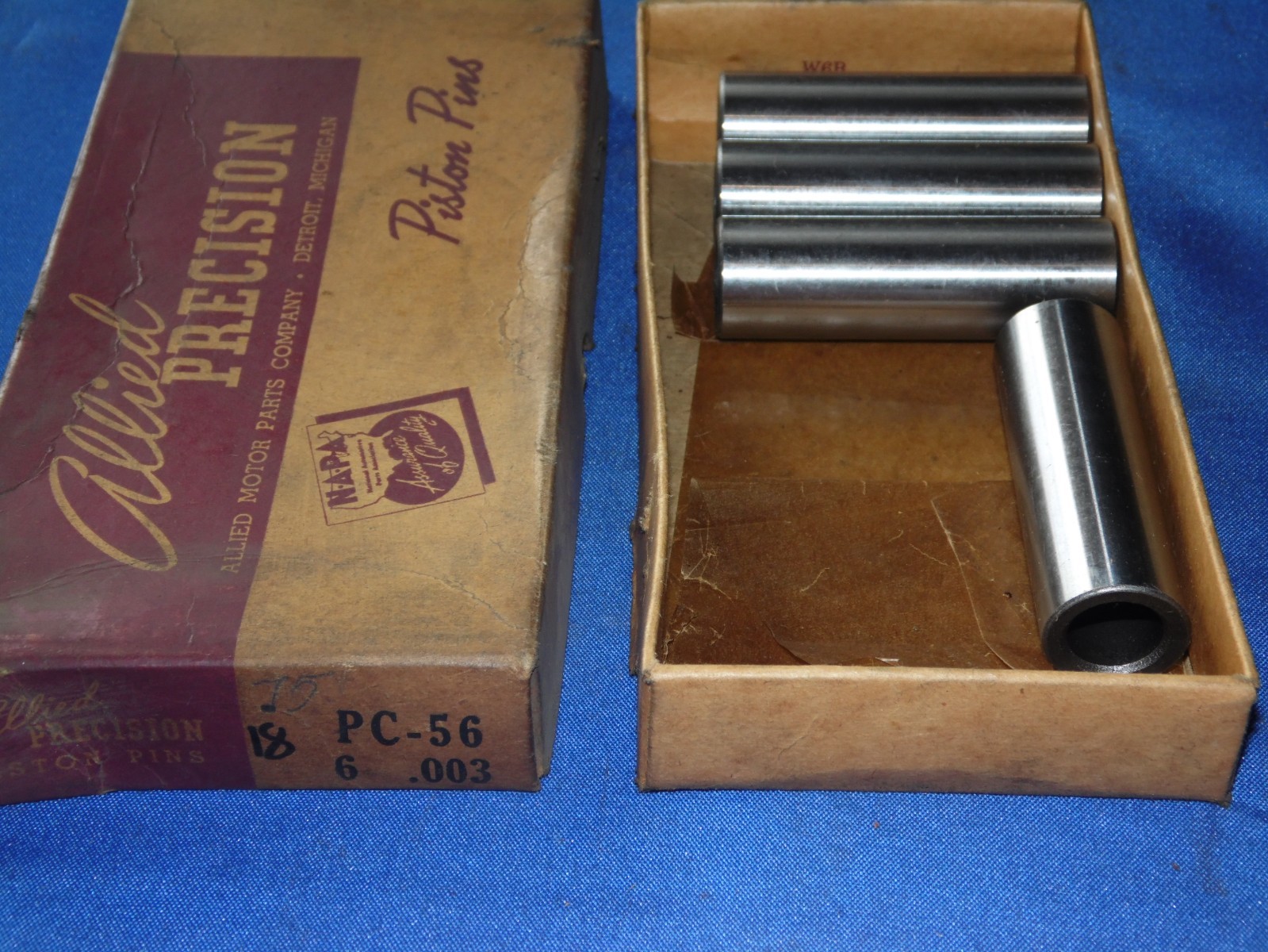 NOS Vintage Allied Motor Parts APC PC-53 .003 Piston Wrist Pin – Set of 4