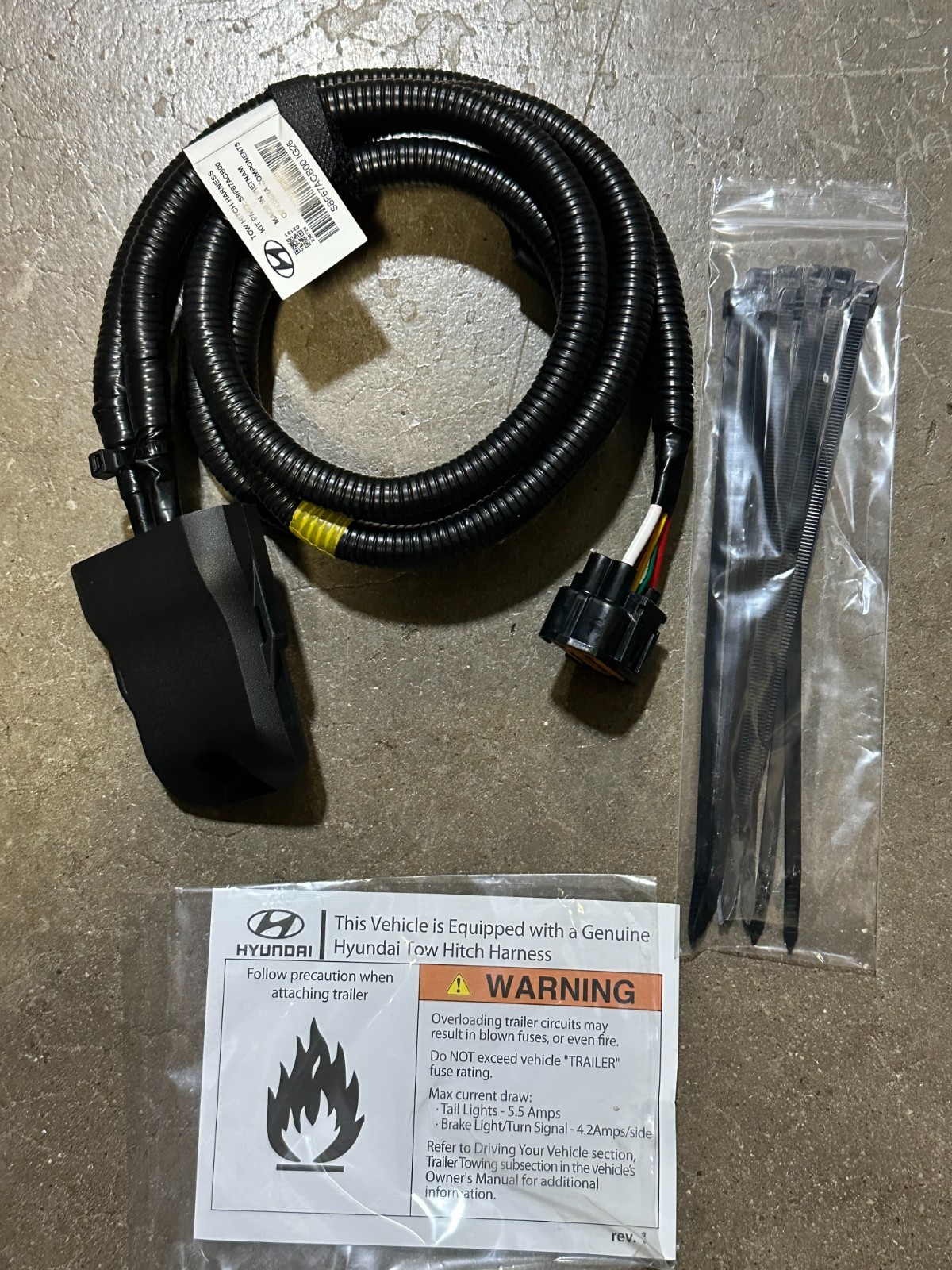 NEW OEM HYUNDAI PALISADE 2020-2025 TOW HITCH HARNESS KIT – 4-PIN STYLE