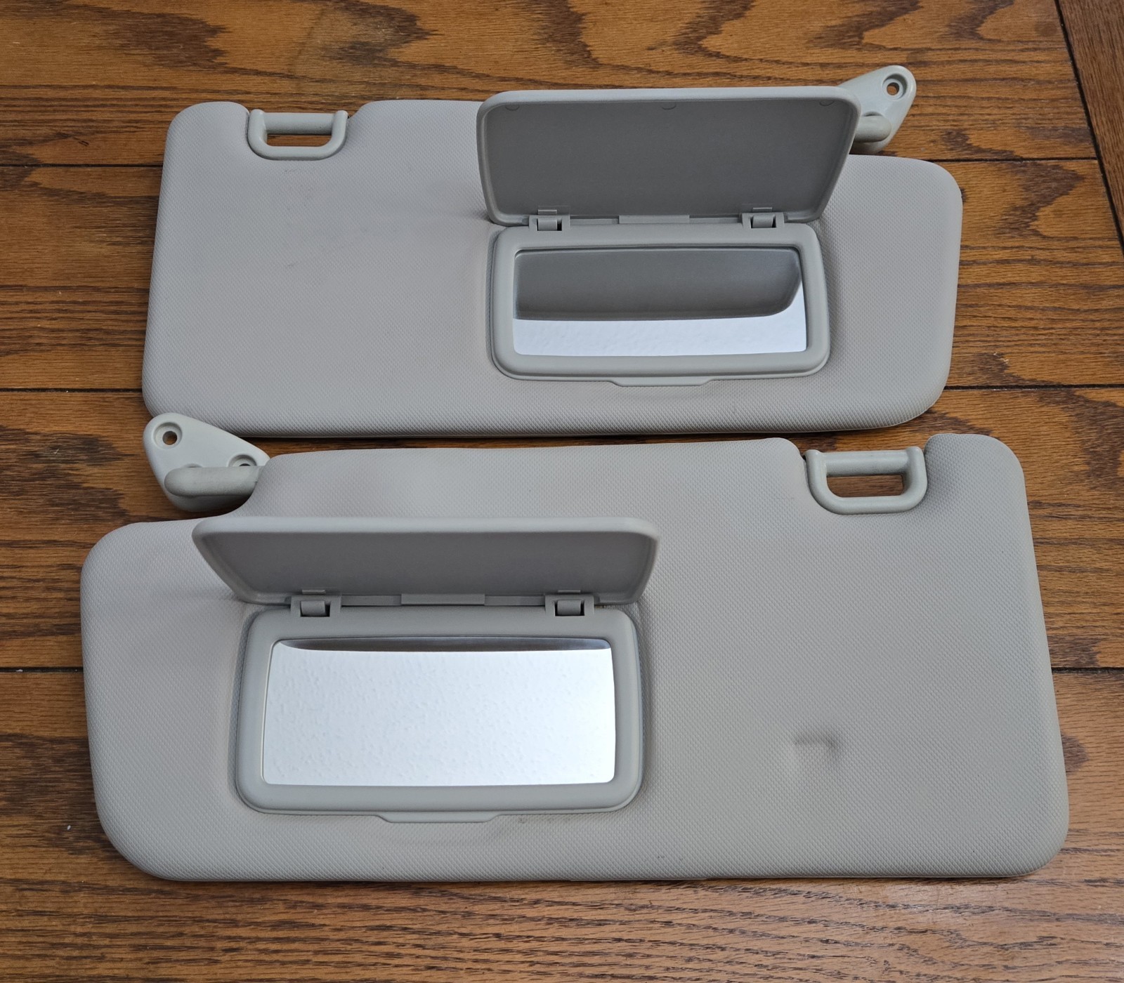 2012 2013 2014 Subaru IMPREZA Driver & Passenger Side Pair Sun Visor Gray OEM
