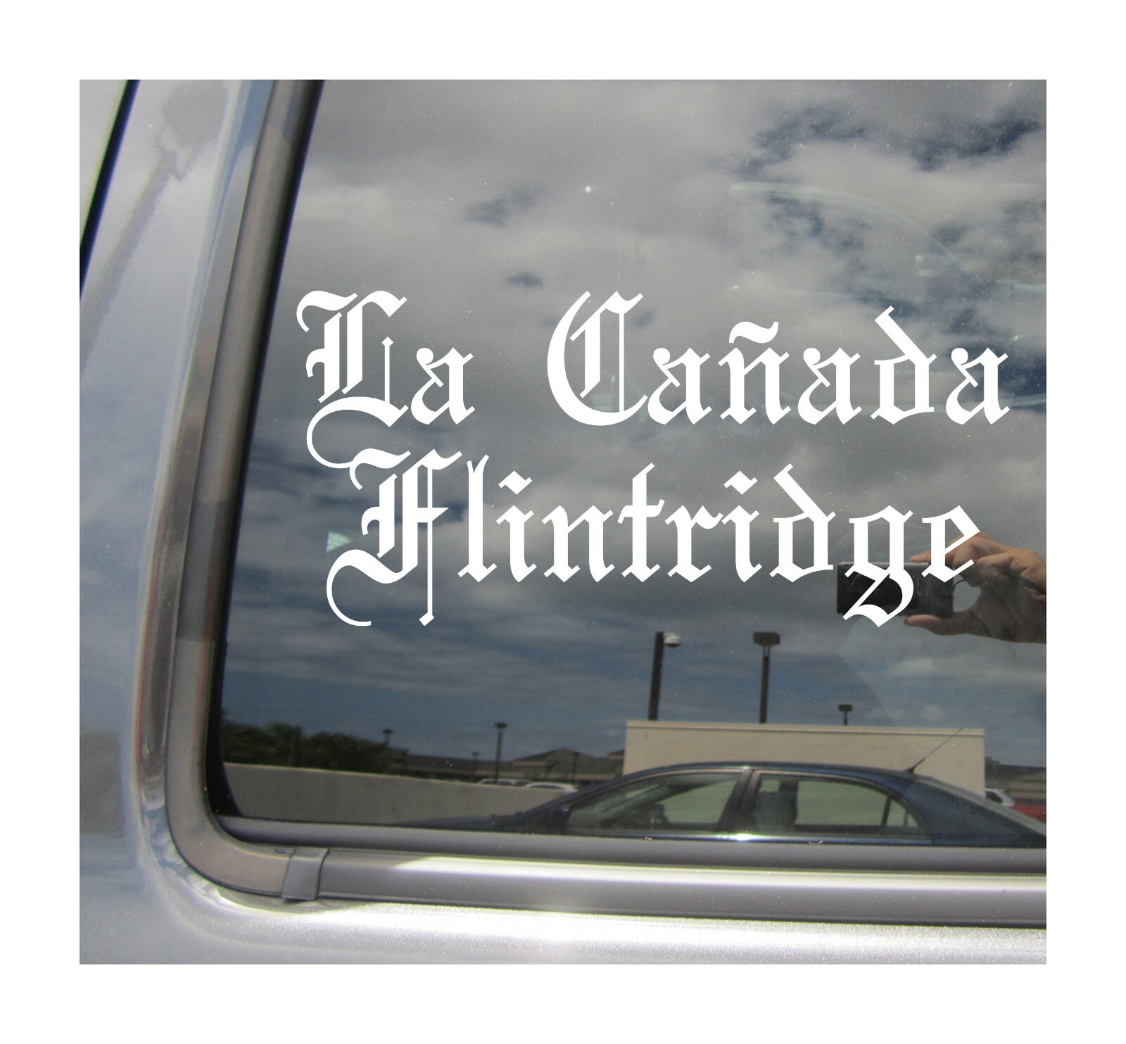 La Canada Flintridge – Old English Car Vinyl Decal Window Sticker 18294