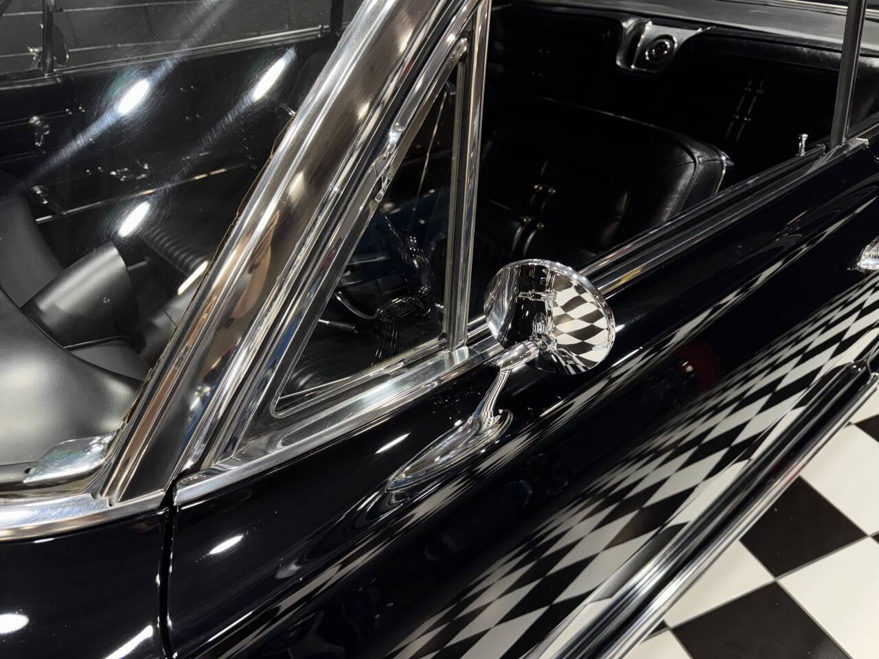 1963 Chevrolet Impala SS 409/340 HP – L-33 NUMBERS MATCHING – 4-Speed