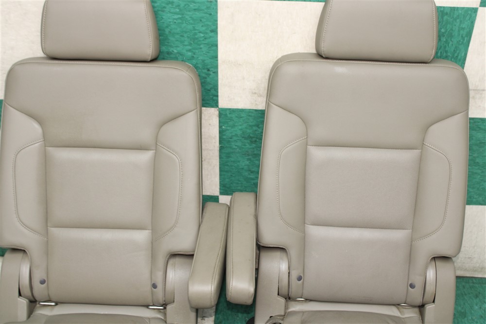 15′ GM SUV SWB Dune Gray Leather Rear Second 2nd Row Captains Heat Seats Pair OE