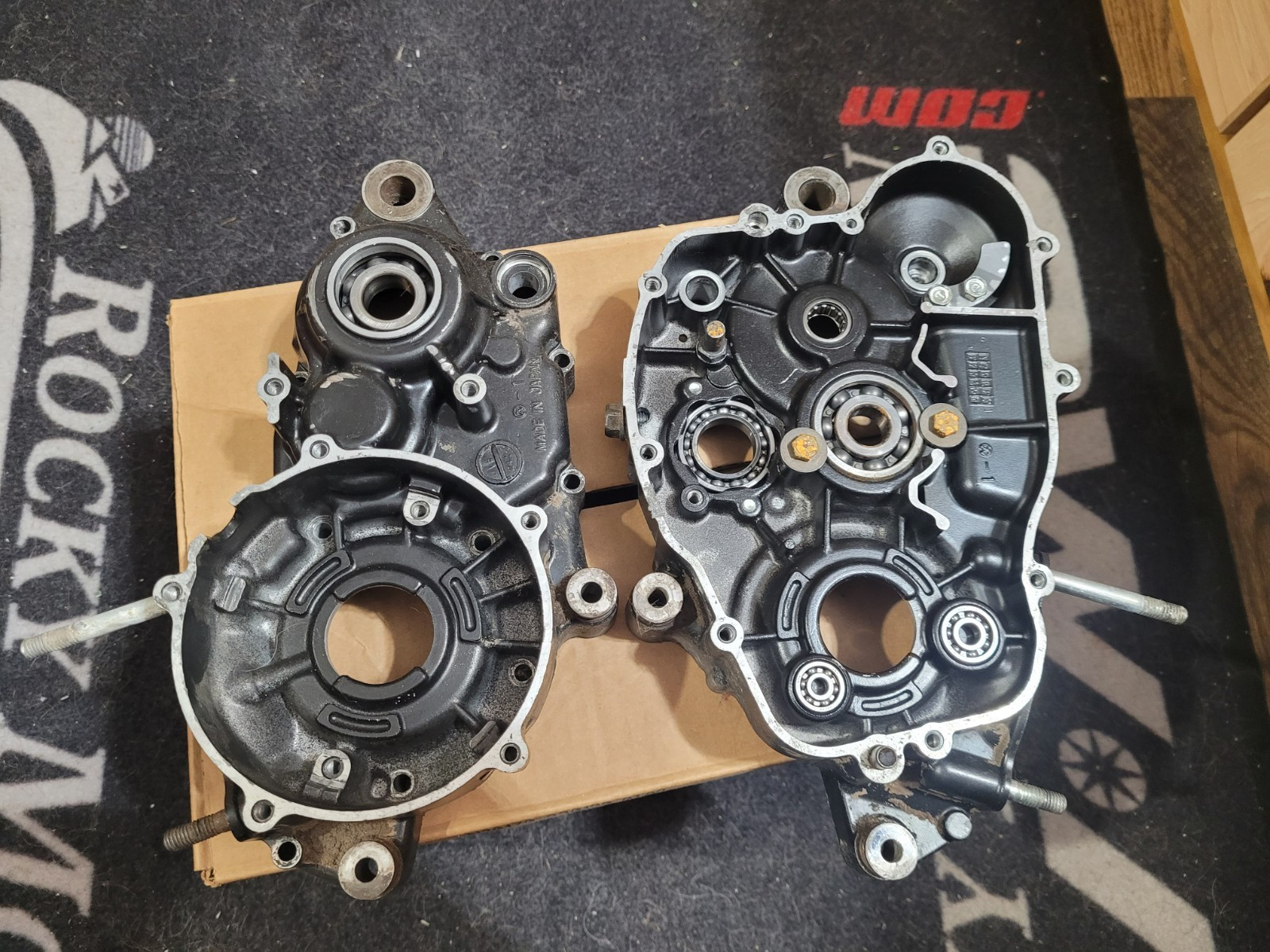 1985 1986 1987 Kawasaki KX125 KX 125 Right left Crankcase Crank Case 14001-5184