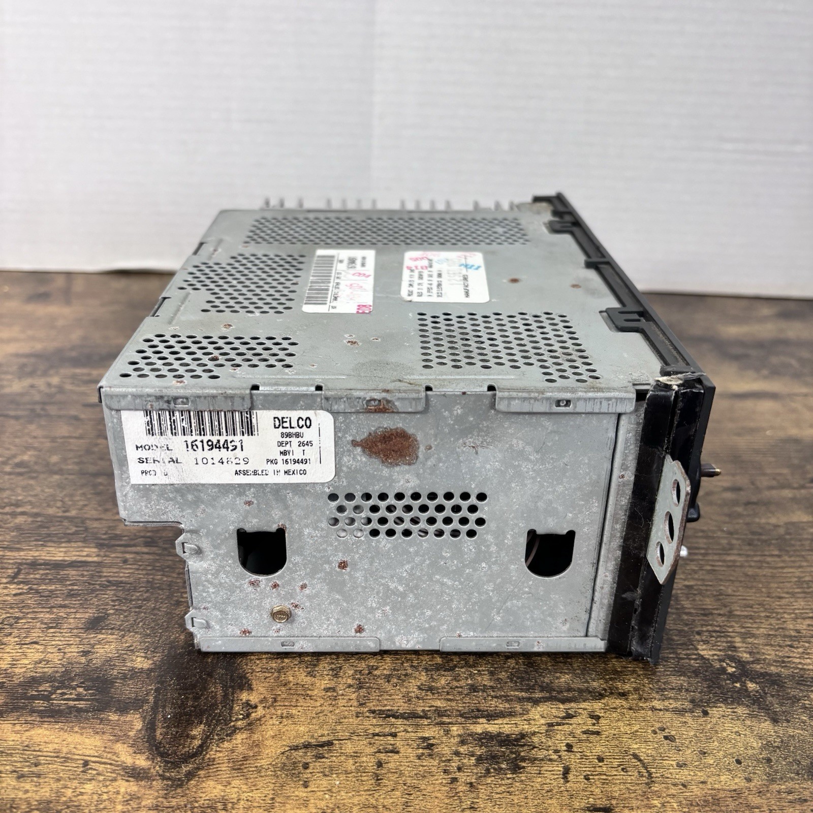 DELCO GM CHEVY AM/FM/CD RADIO “Model 16194491 98-01 Chevy S10, Camaro, Blazer