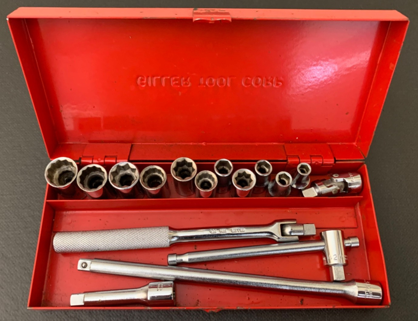 Vintage Giller 16PC 1/4 Dr 1/2″ – 3/16″ SAE Socket Set (NO RATCHET) Made in USA