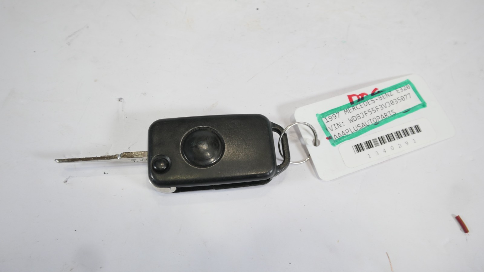?Mercedes W210 E300 E320 E420 Ignition Lock Housing w/ Switch, Key, and Module