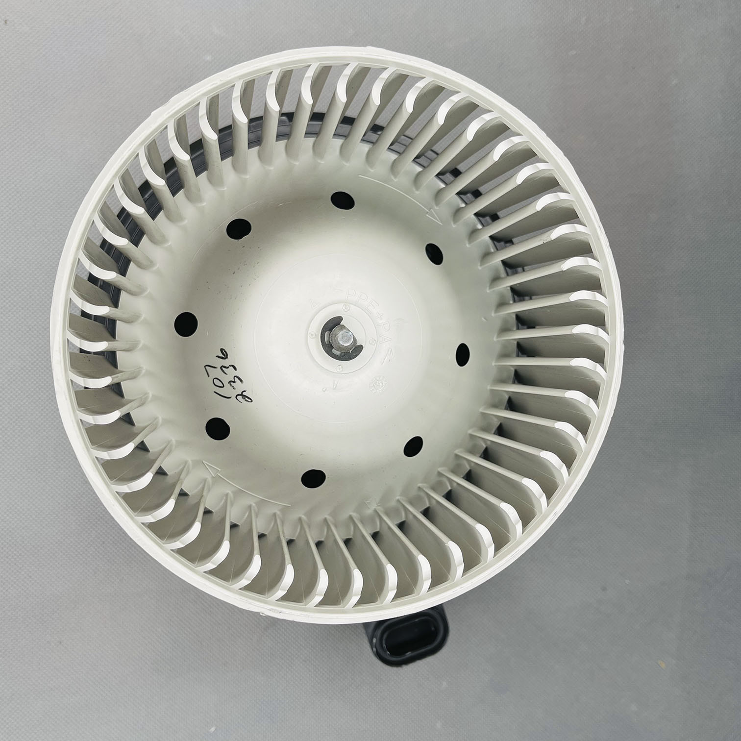 Brand NEW 7L14-19846-CC OE Genuine A/C Blower Motor NEW For Ford Lincon
