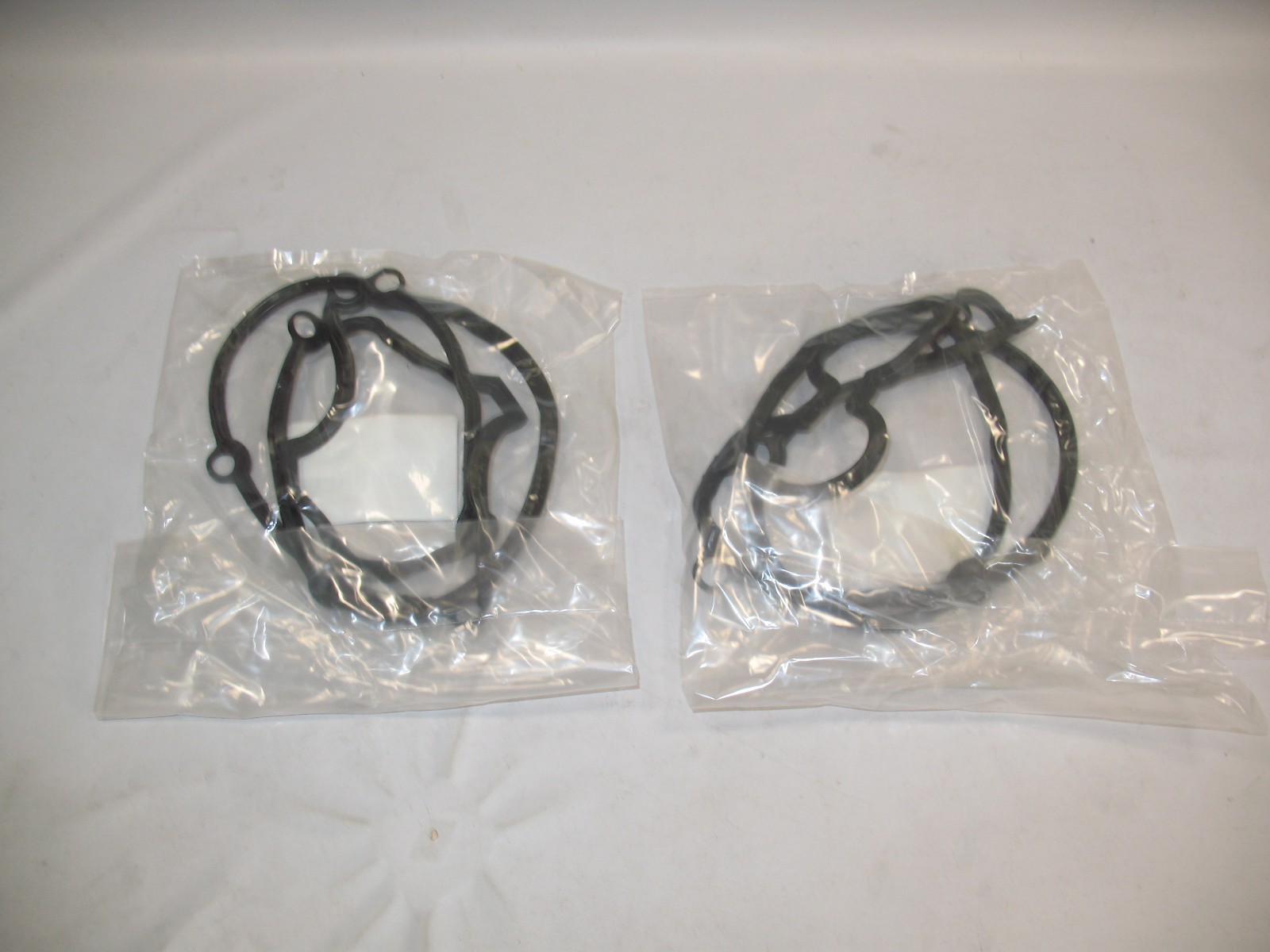 New OEM Set of 2 Isuzu Trooper Rodeo Honda Passport Acura SLX Valve Cover Gasket