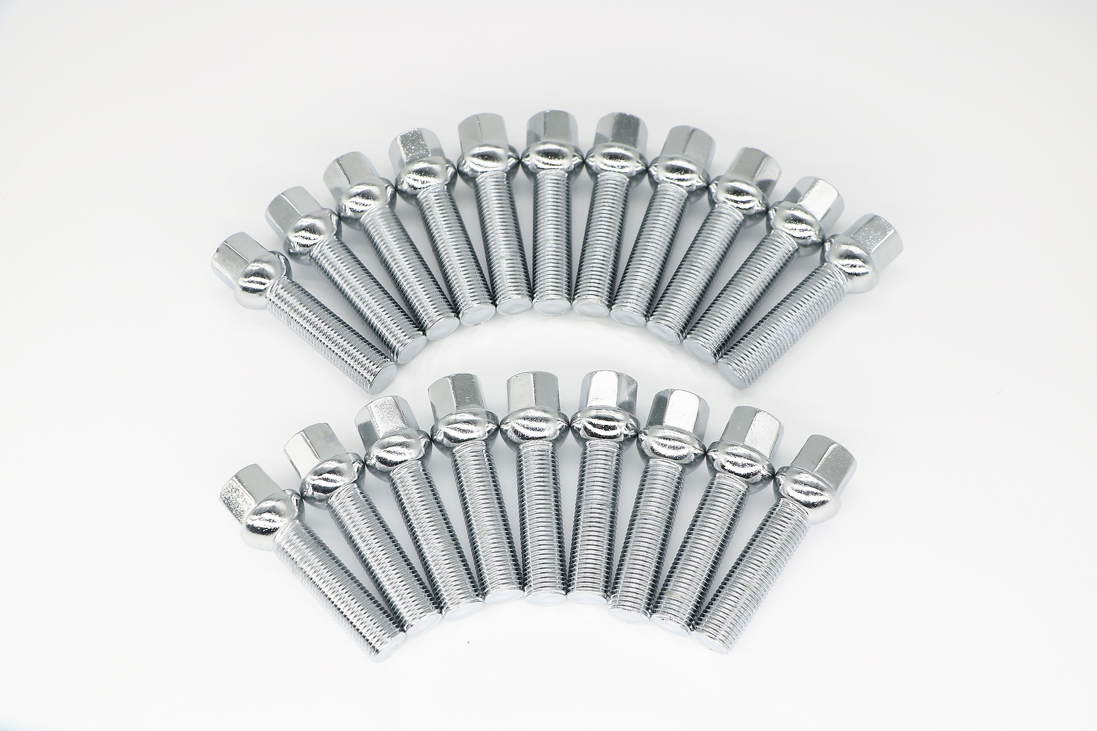 Set of 20 Lug bolts fits Mercedes Ball Seat 51mm shank Chrome lugbolts 20 pcs